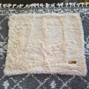 Soft Beige Faux Fur Throw Blanket